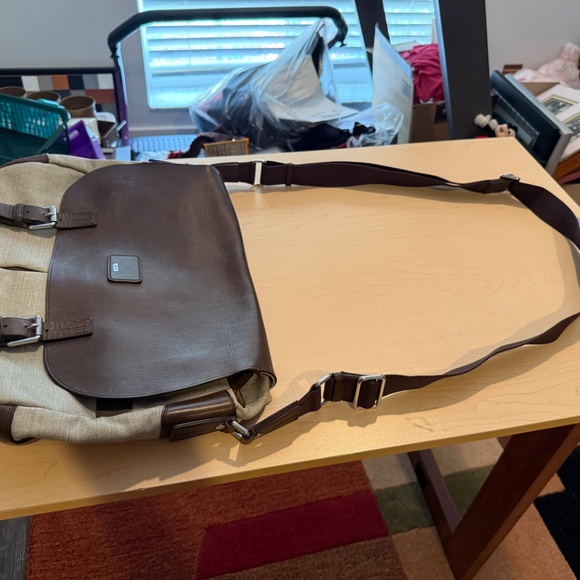 LARGE TUMI BAG - Picture 16 of 16